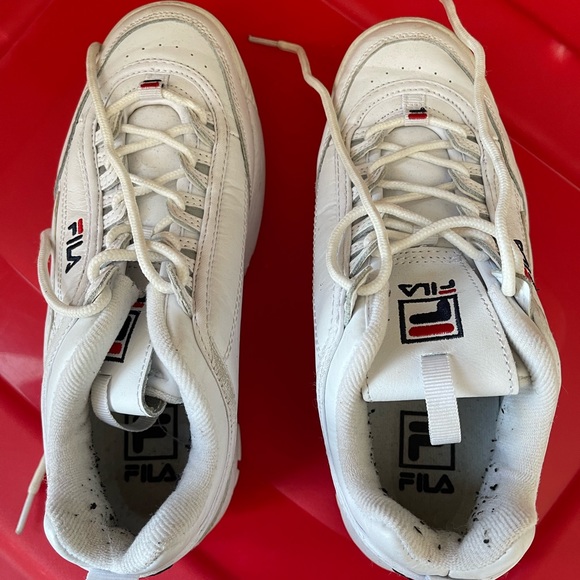 FILA sneakers in almost new condition. Work only a few times. - Picture 3 of 3